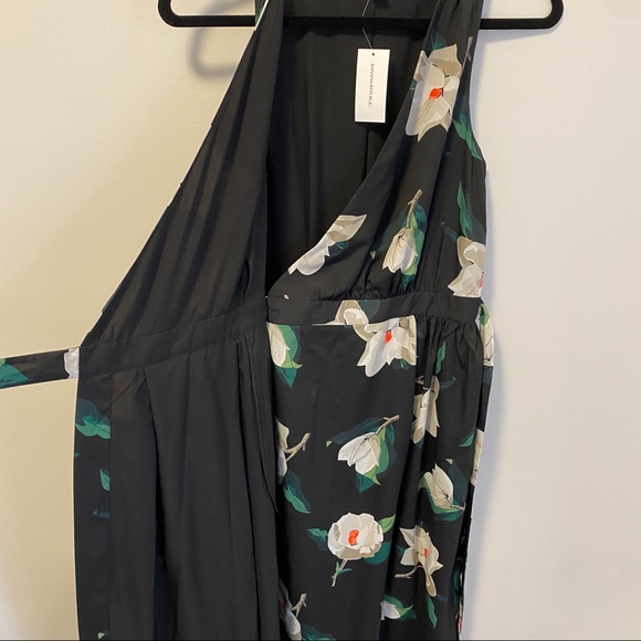 NWT Banana Republic Women’s Floral Maxi Dress 2. - Picture 6 of 6